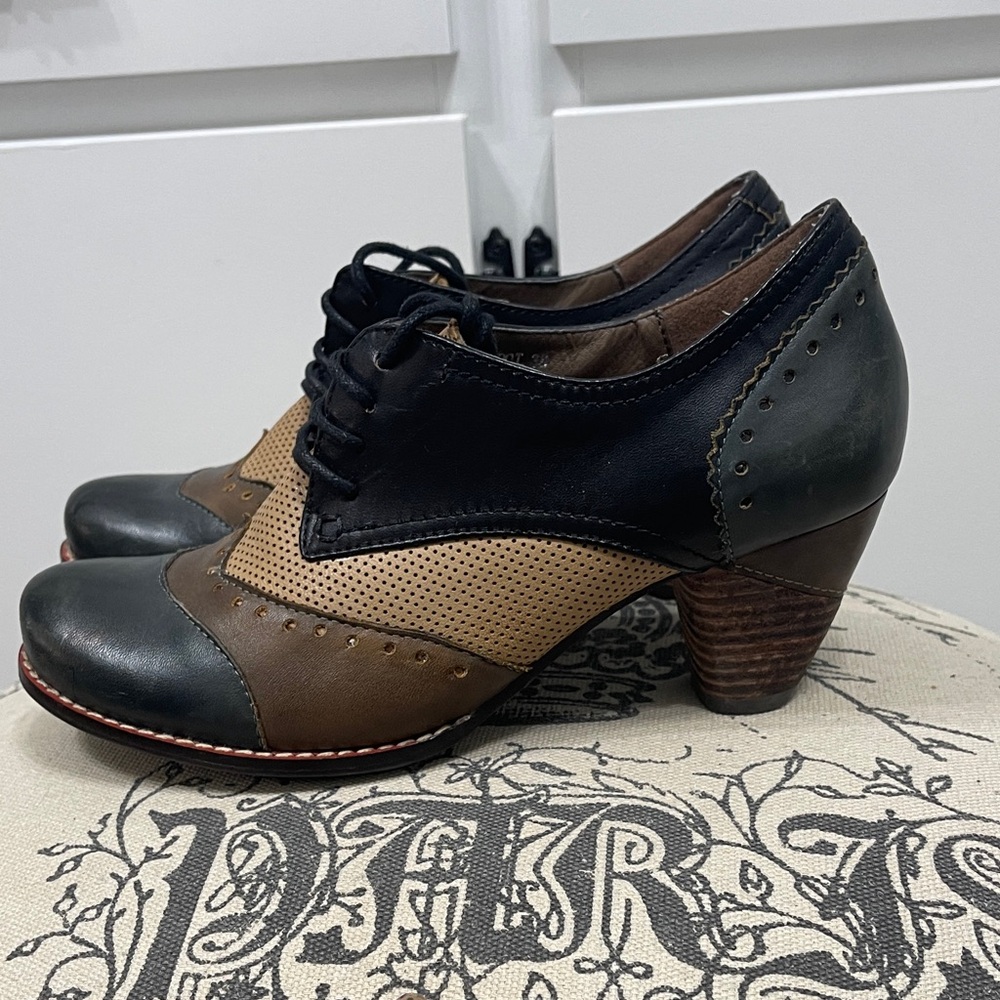Spring Step L’Artiste Oxford Shoes